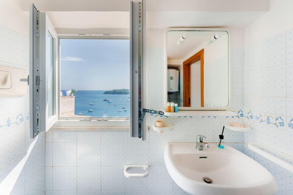 Ferienwohnung La Casa Di Nina A Corricella Procida Exterior foto